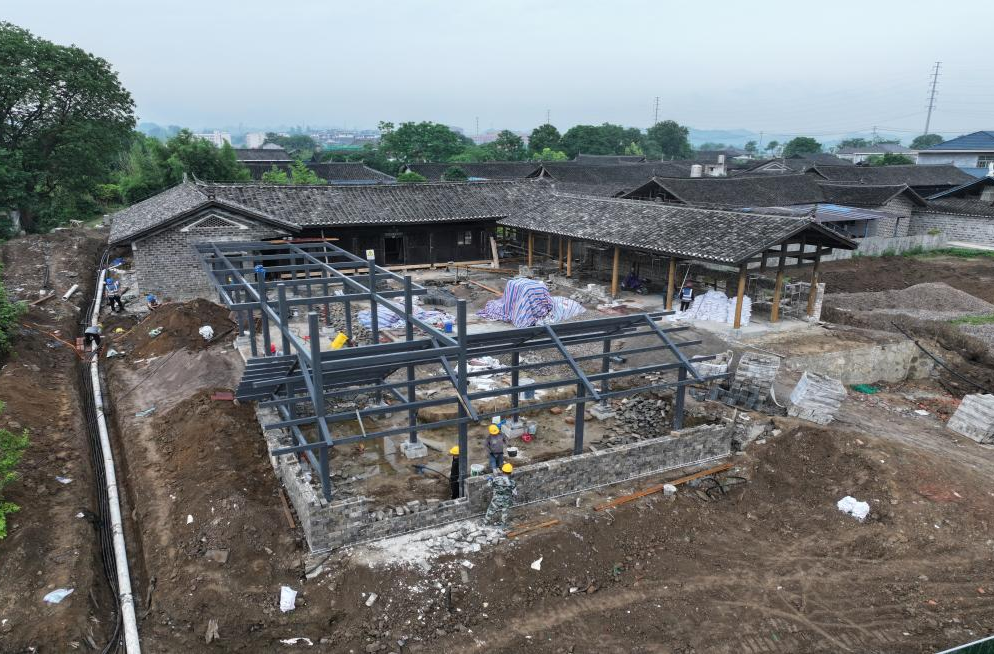 荆坪，焕新正当时｜"雨抢室内晴拼室外"  荆坪古村项目改造按下"加速键"