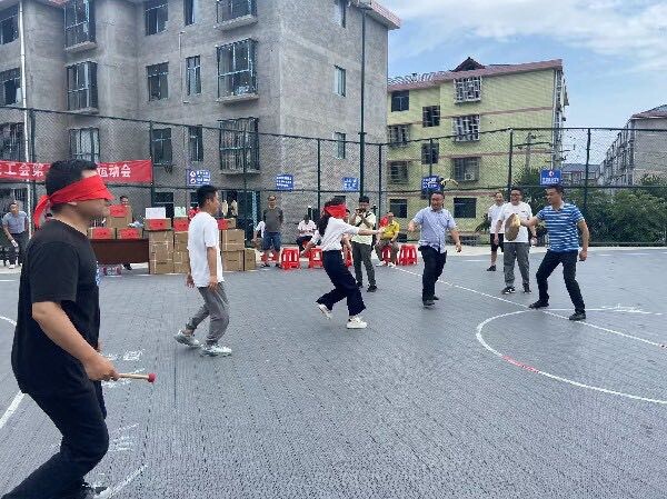 活力桐木 凝心聚力 桐木镇举行机关工会第二届趣味运动会
