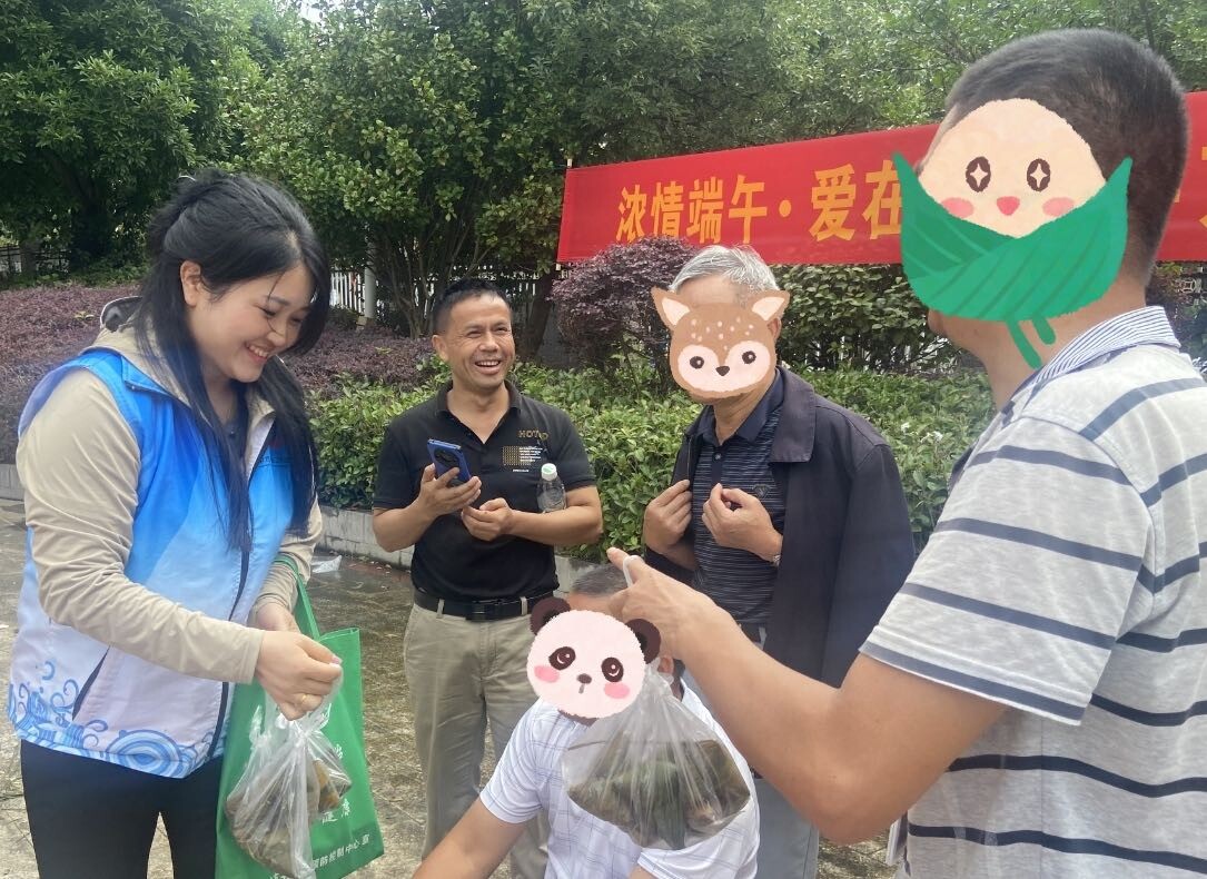 中方县社会工作服务中心：精康会员在传统民俗中拥抱社区温情