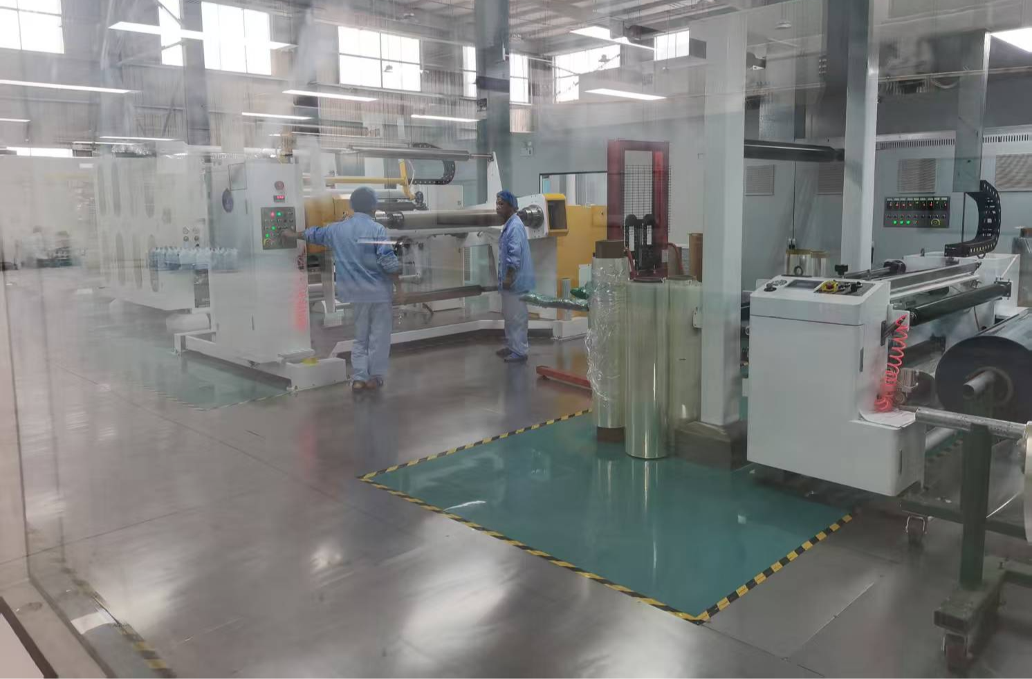 中方县：生产线满负荷运转 戴卡新能源项目冲刺全年亿级产值