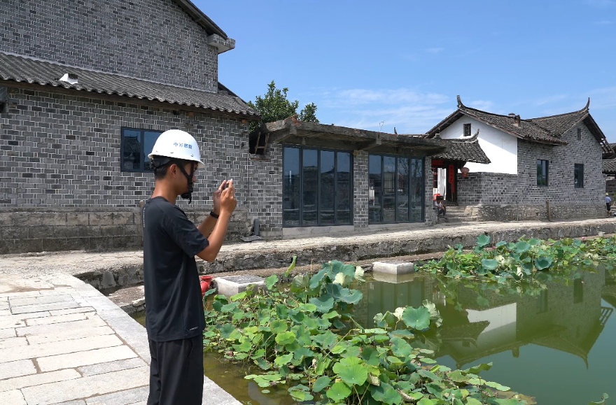 荆坪，焕新正当时|匠心筑古村 实干显担当 ——记中方县全域旅游发展有限公司工程部负责人补钦睿