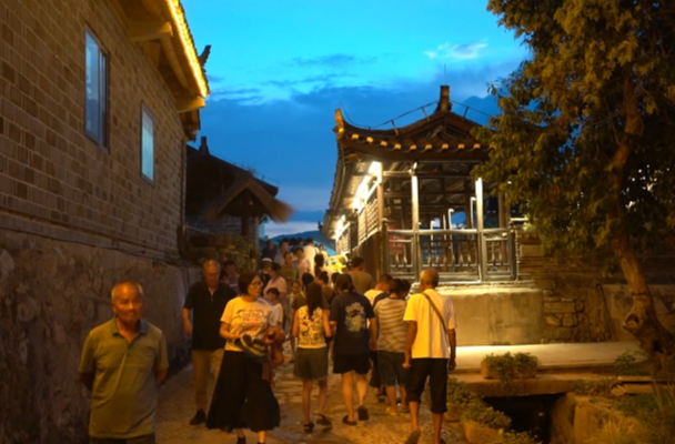 荊坪，煥新正當(dāng)時|中方縣荊坪古村點(diǎn)亮“夜經(jīng)濟(jì)” 煥新迎旅發(fā)