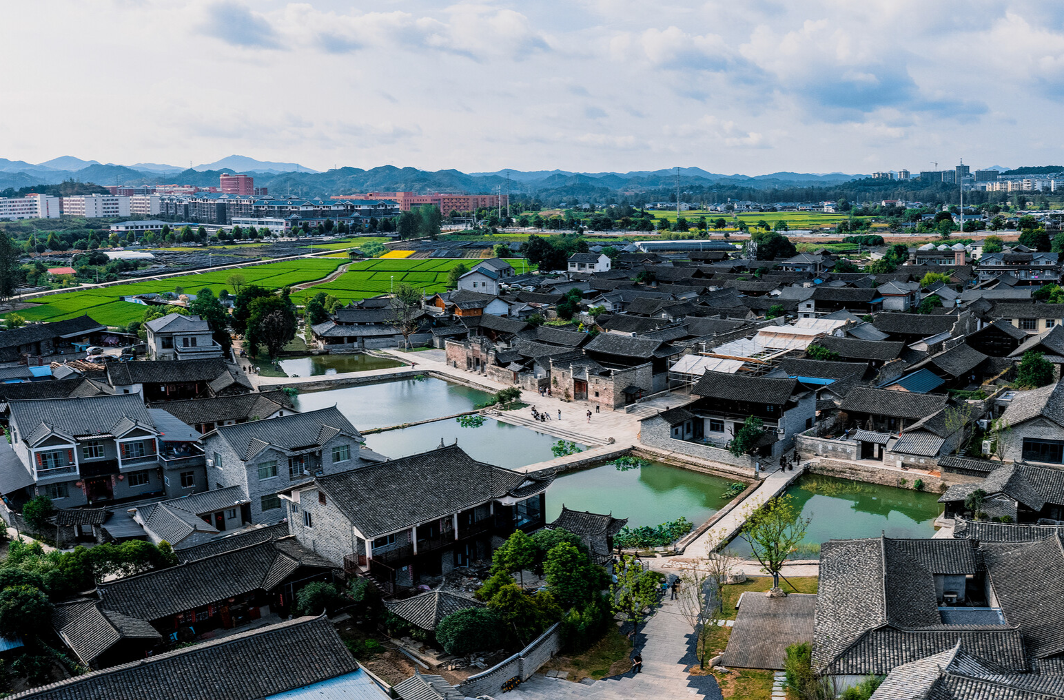 千年古村譜新韻 文化賦能迎客來 ——荊坪古村提質(zhì)改造重塑文旅新名片