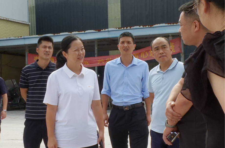 县领导到联点企业开展国庆中秋“双节”前安全生产调研