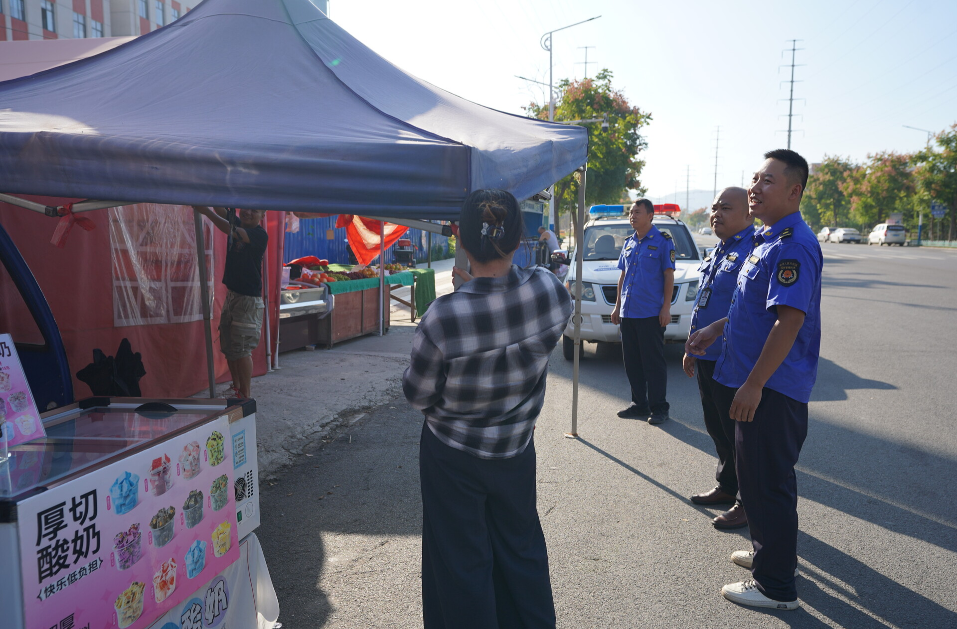 惠旅宠客看中方|中方县城管执法局：精细施策迎“双节”
