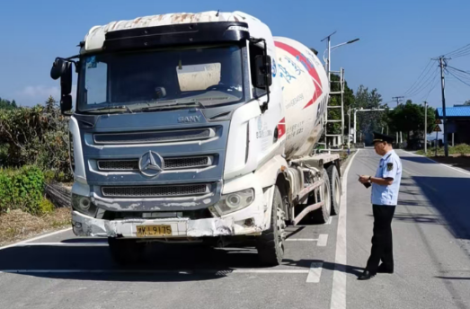 中方县交通运输综合行政执法大队开展国庆、中秋节前安全生产大检查