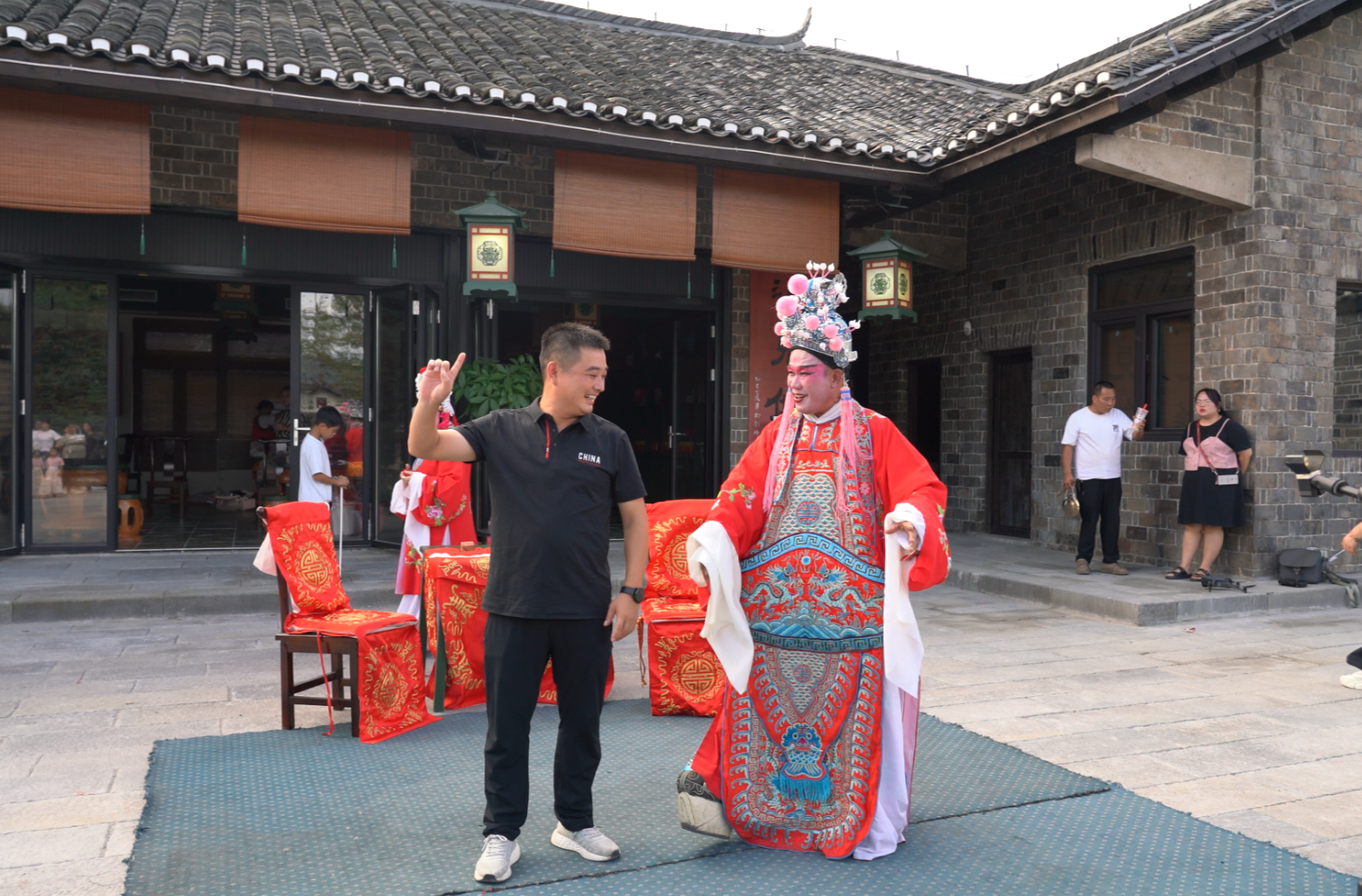 视频｜中方荆坪古村：沉浸式体验让游客感受乡村游魅力