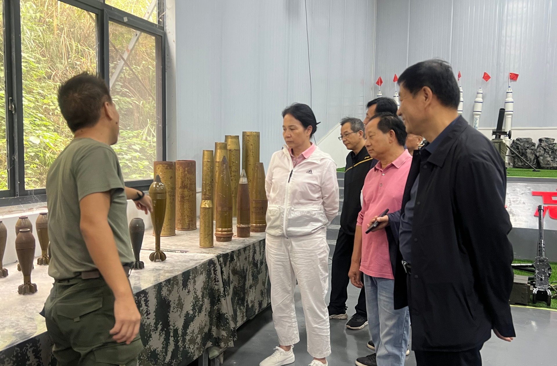 向建平到中方县调研研学旅行工作