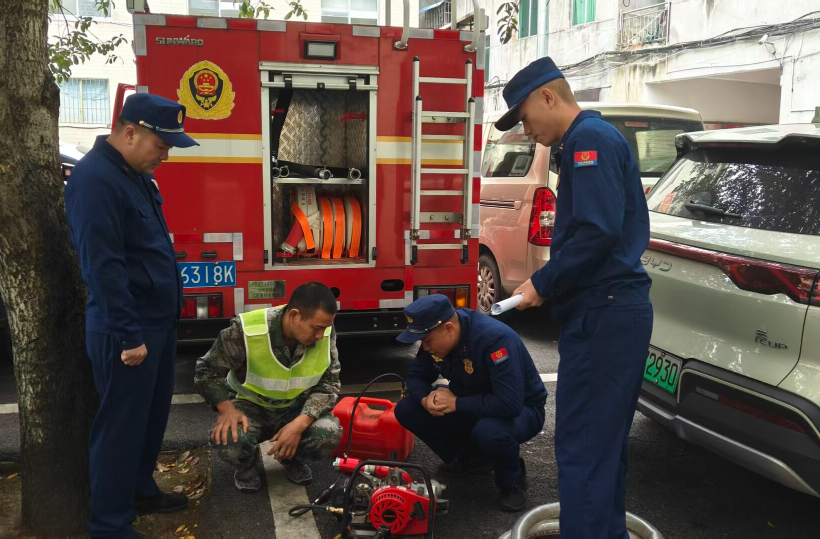中方县消防救援大队到各乡镇开展消防安全宣传暨隐患排查行动
