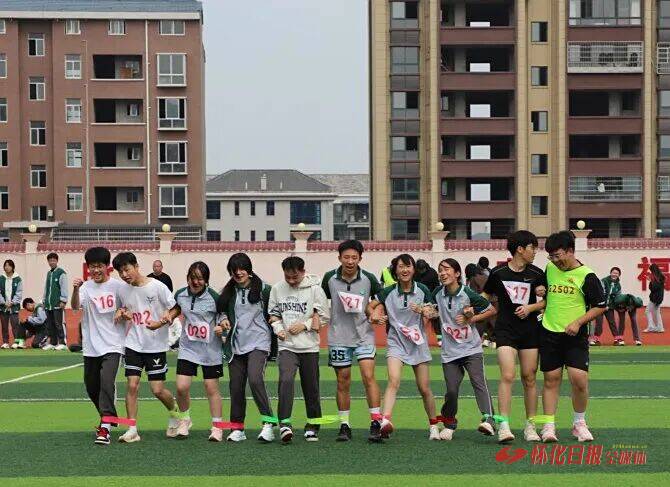 怀化市恒雅高级中学：老师“C位”出战！体育节赛场秒变欢乐海洋