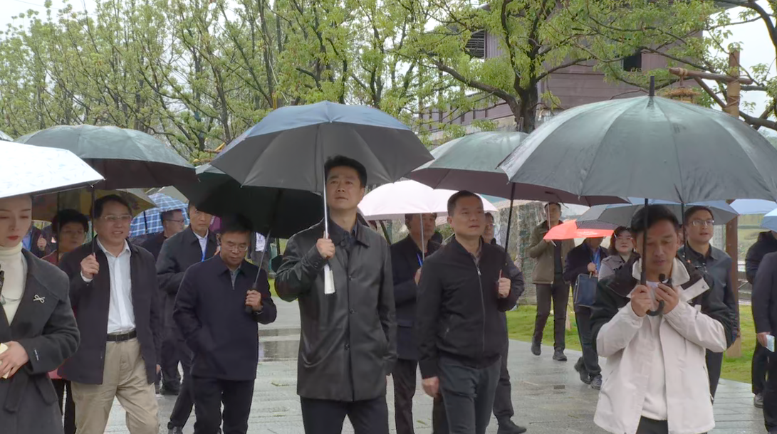 全省以工代赈观摩团走进中方 荆坪古村项目展成效