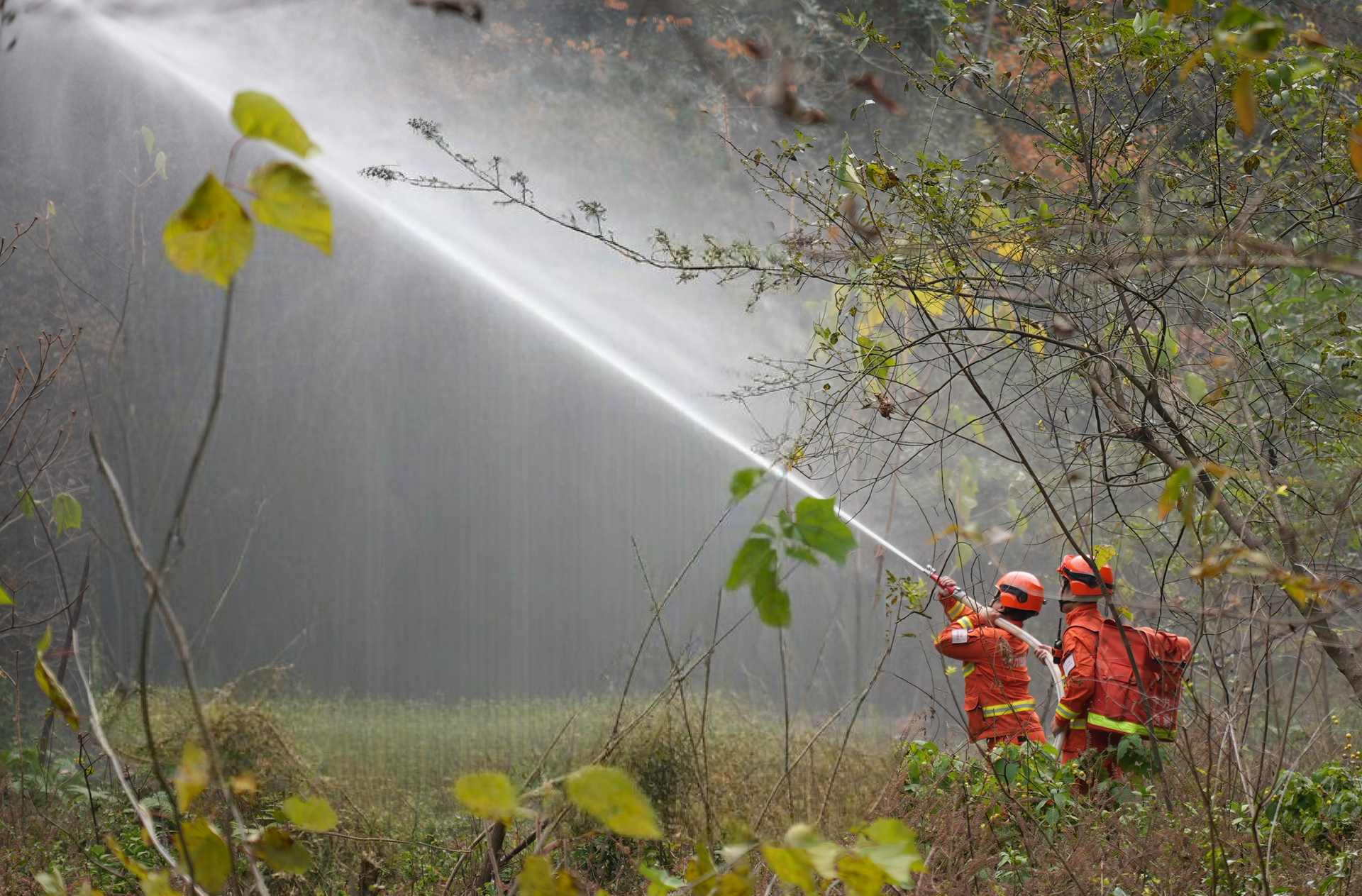多方联动织密防火网 中方县筑牢森林安全屏障