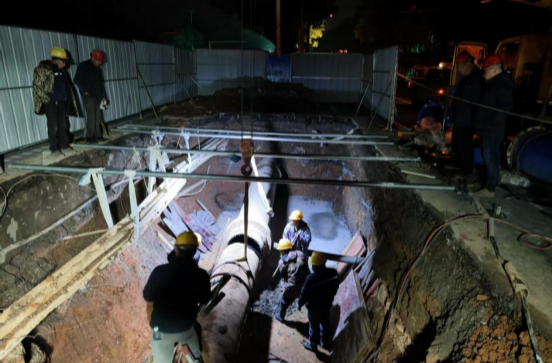 数据赋能  鹤中一体化供水智慧计量精织水网