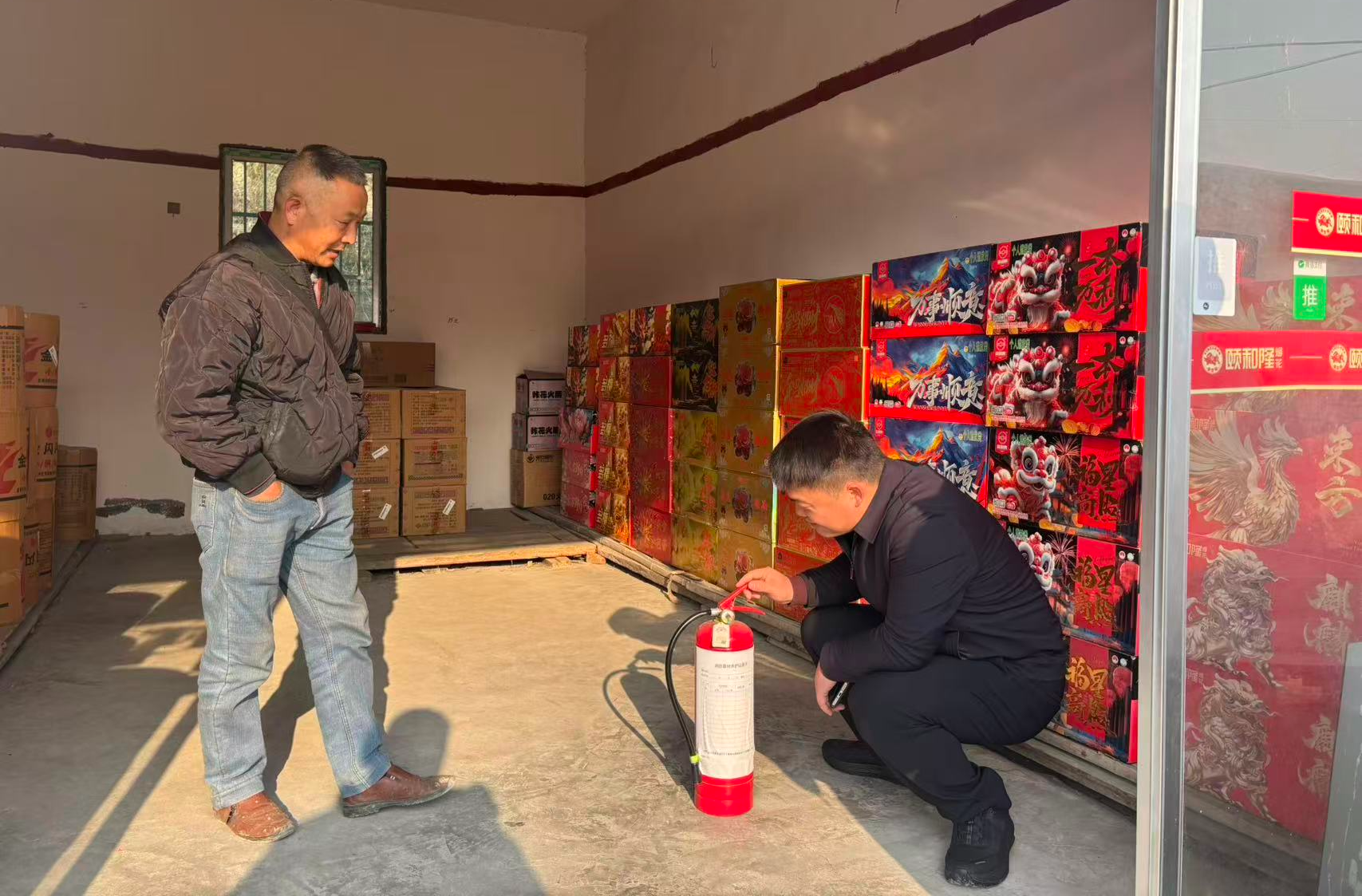 中方县新建镇多部门联动开展烟花爆竹安全专项检查