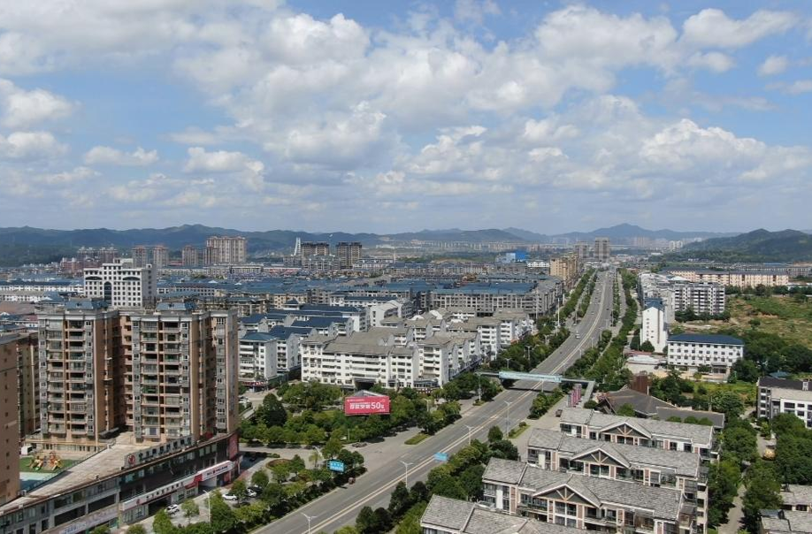 中方县产投集团：“城”势而上绘新卷