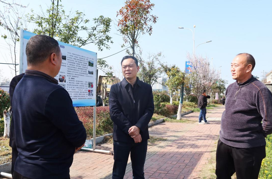 胡杰在中方镇调研督导“十五五”开好局起好步工作