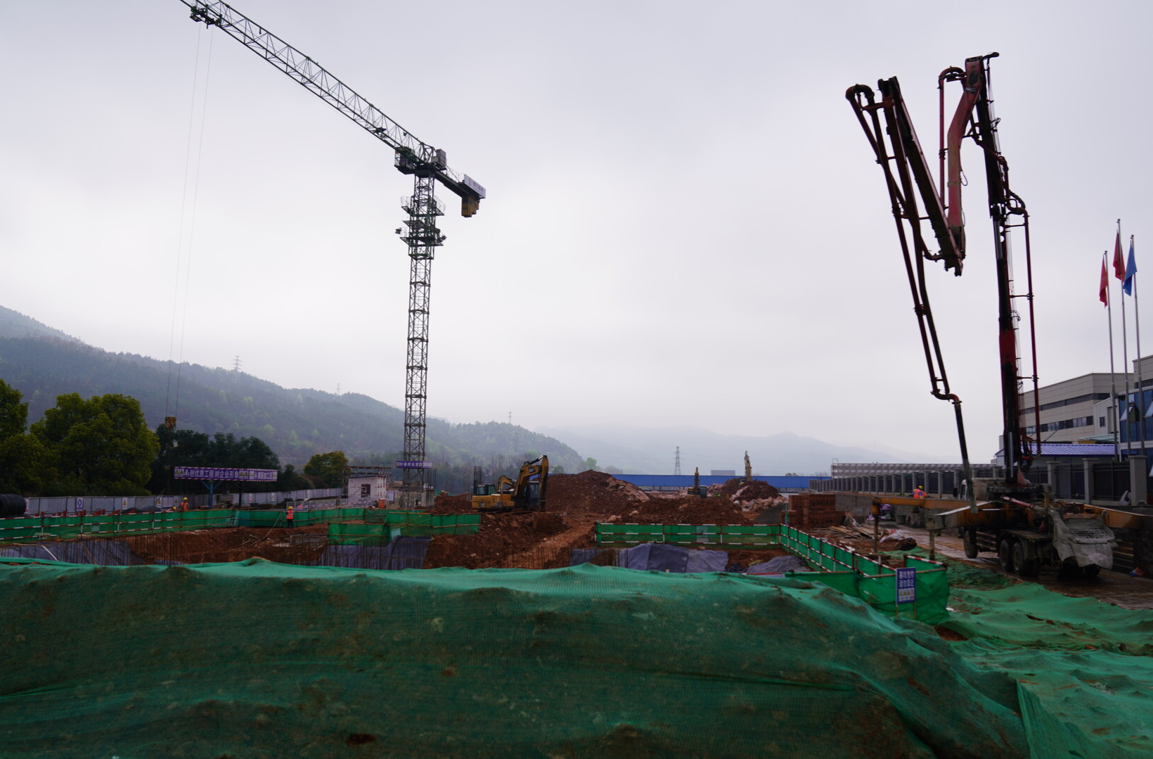 开局八好 乘势而上|中方：新材料产业创新基地标准化厂房项目加速推进