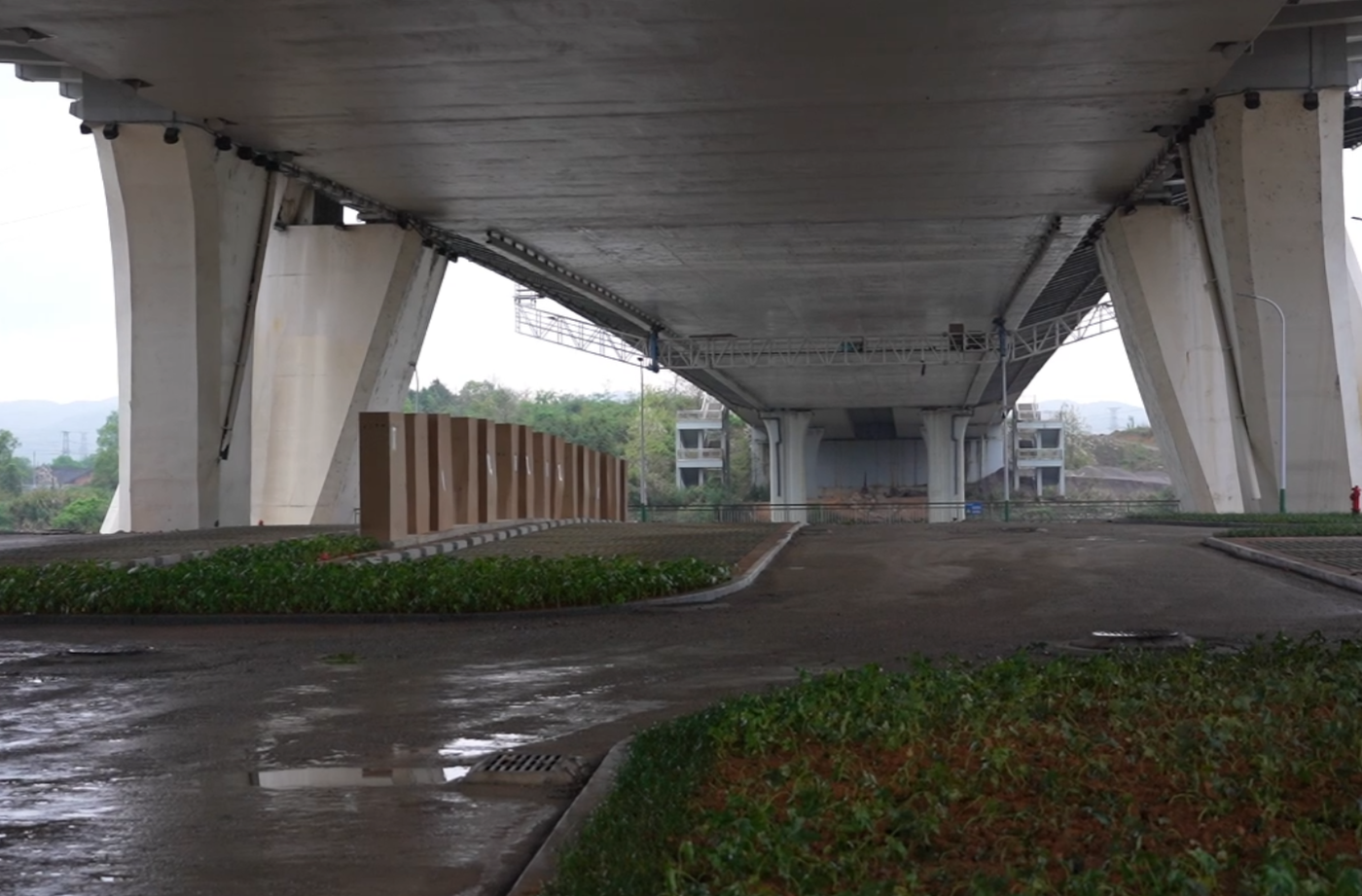 鹤中一体看中方|中方县城北片区智慧停车场建设进入收尾阶段