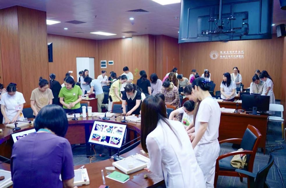 一缕和香入珠海妇幼，横琴非遗香养润人心