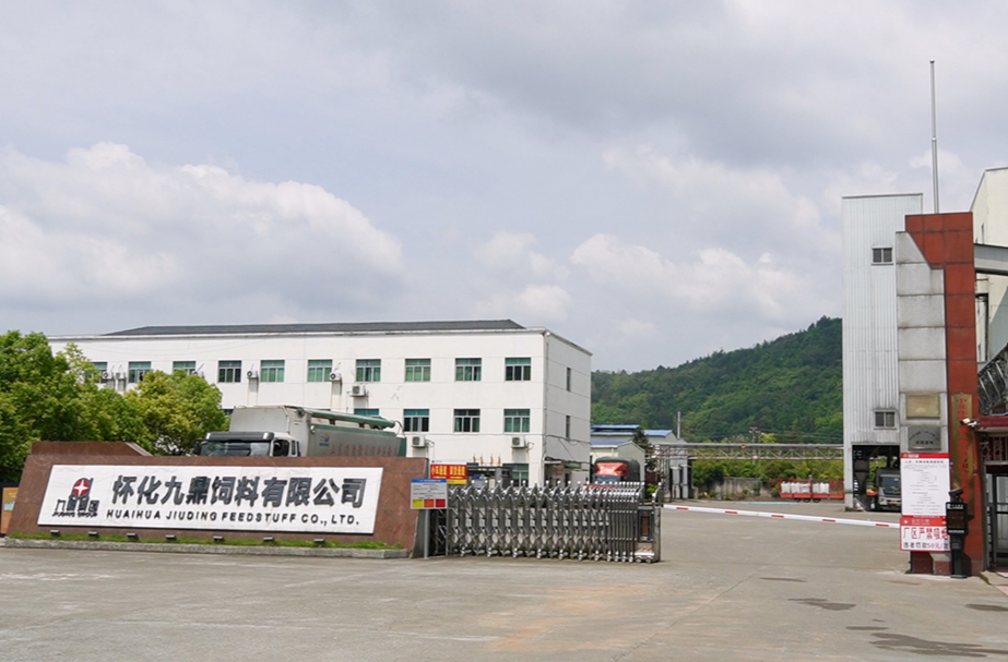 企业家风采｜刘军：扎根饲料行业 以实干赋能产业发展