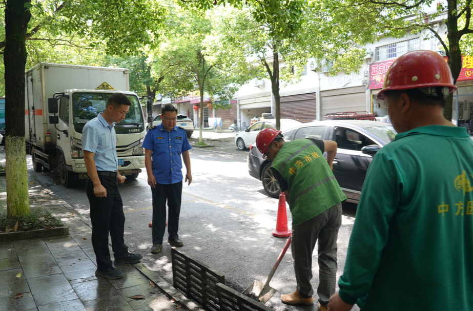 中方县城市管理和综合执法局：织密防汛备汛“安全网”筑牢城市安全“生命线”