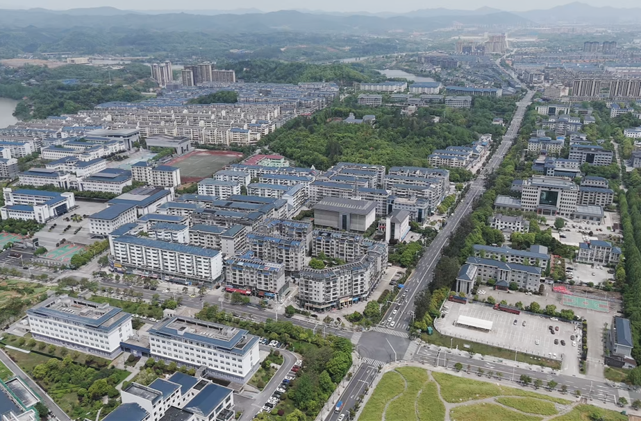 奋进的五年·喜迎中方县第七次党代会｜医疗篇：筑牢全民健康防线 护航百姓健康有“医”靠