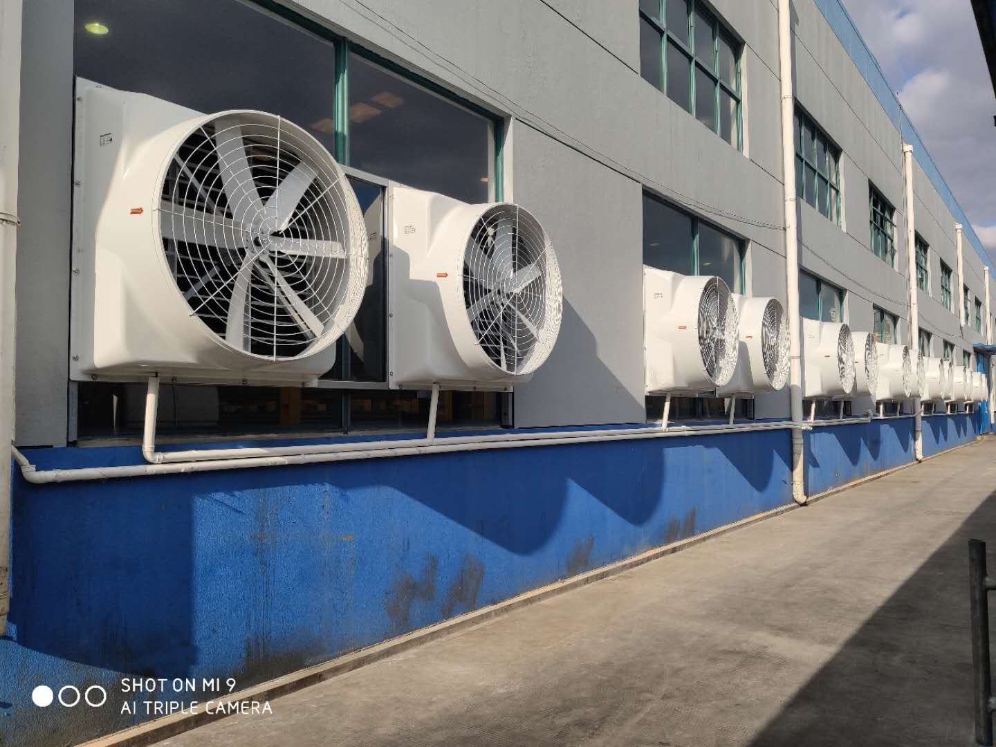 高温季工厂车间与仓库降温：凯美恒工业级降温设备的落地实践