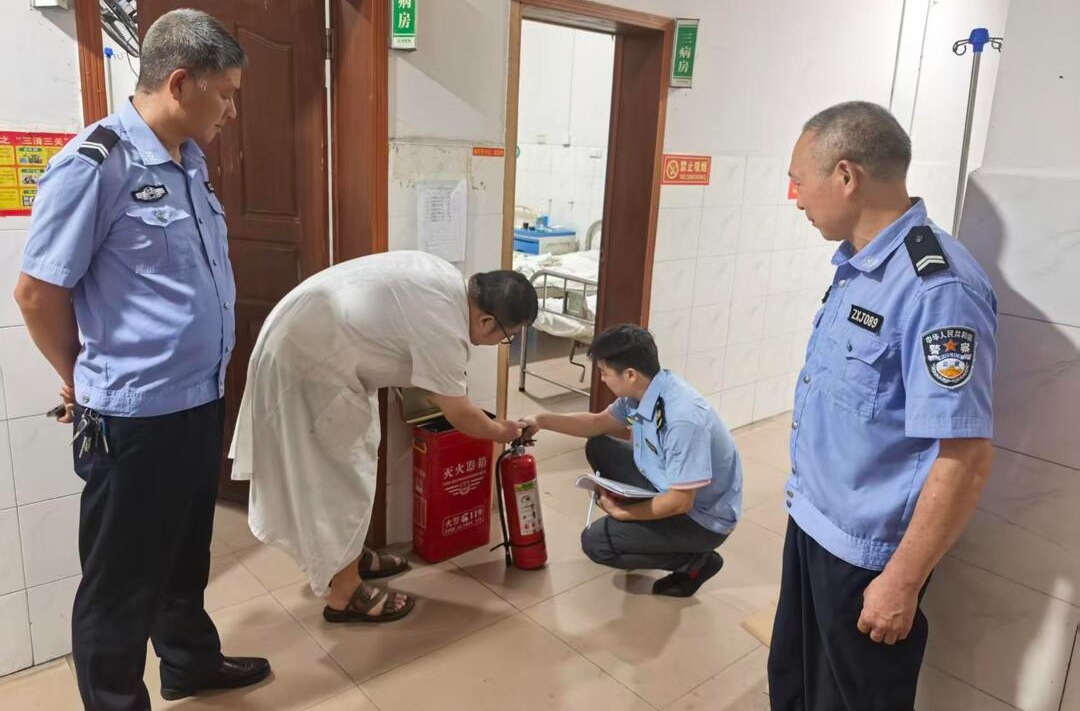 中方县新路河镇开展消防安全夜查行动