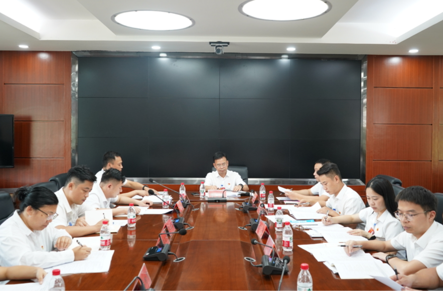 聚焦县第七次党代会|杨志初参加县第七次党代会铜湾镇、铜鼎镇 代表团讨论