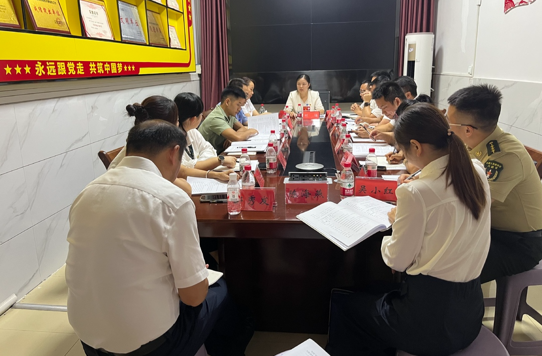 聚焦县第七次党代会｜刘佳等县领导参加中方县第七次党代会宣传、经信、两新、解放军代表团分组讨论