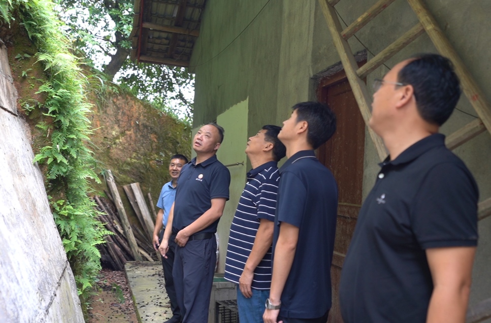 省自然资源厅调研组到中方县指导地质灾害防治工作