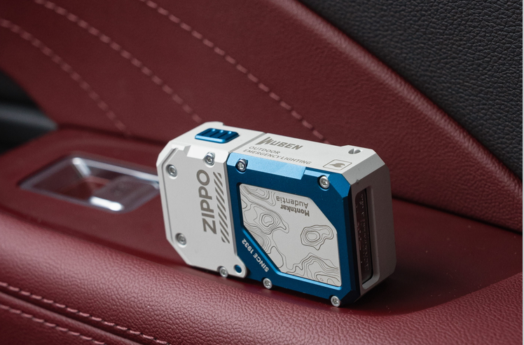 务本 × ZIPPO 跨界联名Z1发布：当经典火机，遇上硬核照明科技