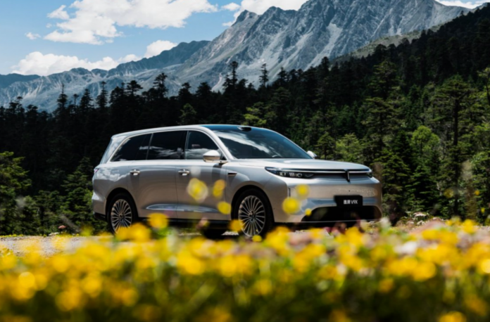 ​国产豪华新能源 SUV 推荐：豪华的底气是体系能力