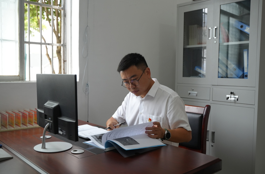 代表委员风采｜赵宇：扎根基层践初心 履职为民绘就乡村幸福账单