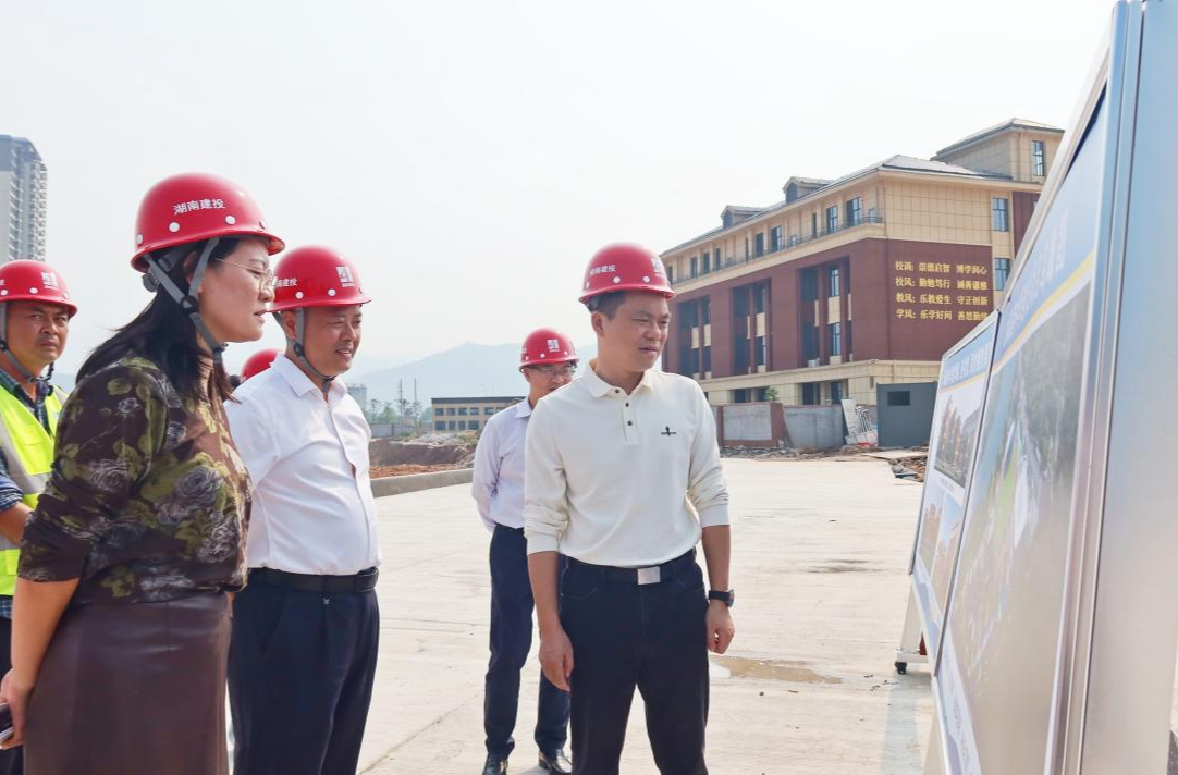 胡杰现场调研重点项目建设并督导检查 安全生产、生态环保工作