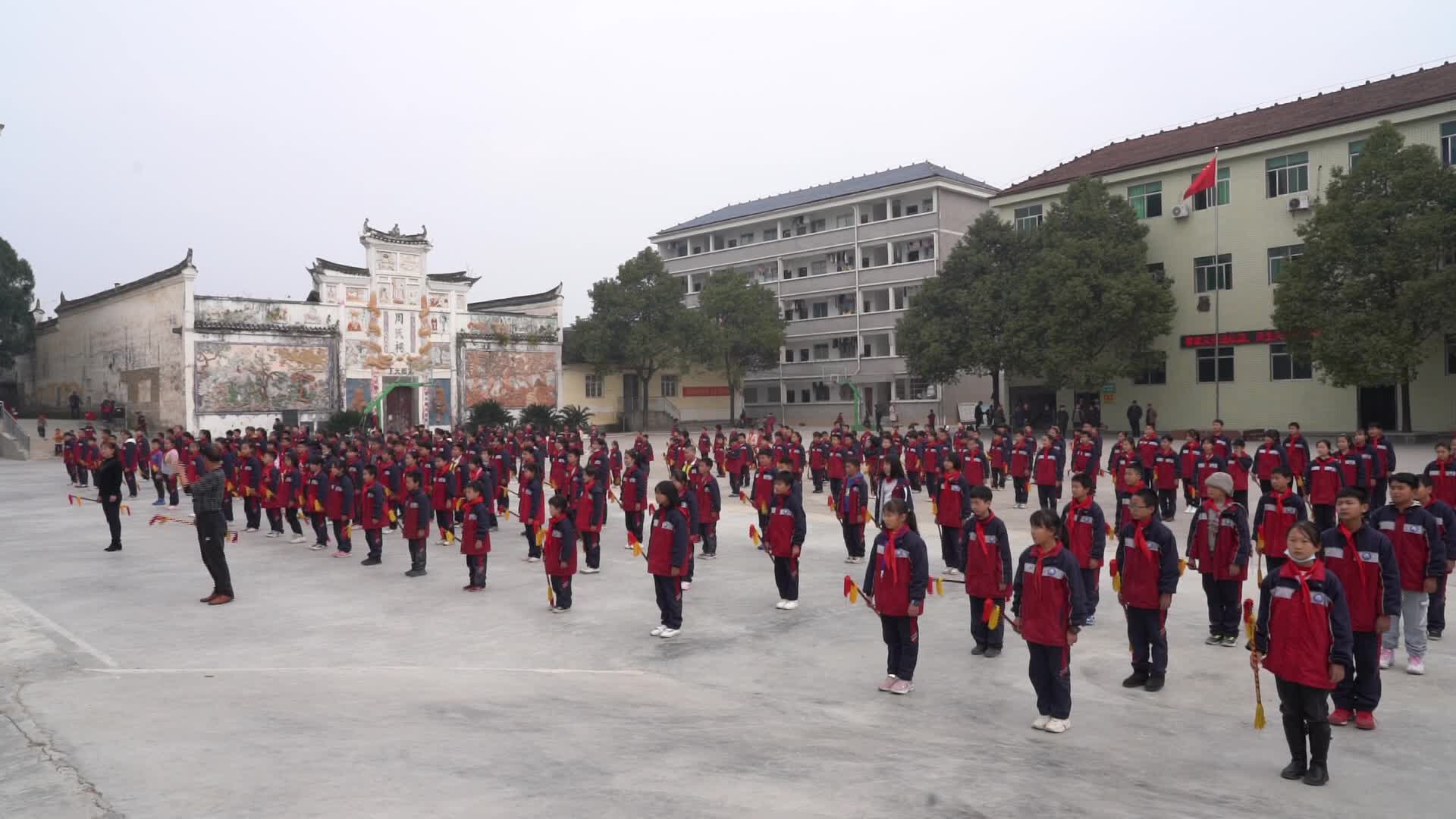优秀！中方县传统文化课间操：霸王鞭《我的家乡铜湾美》