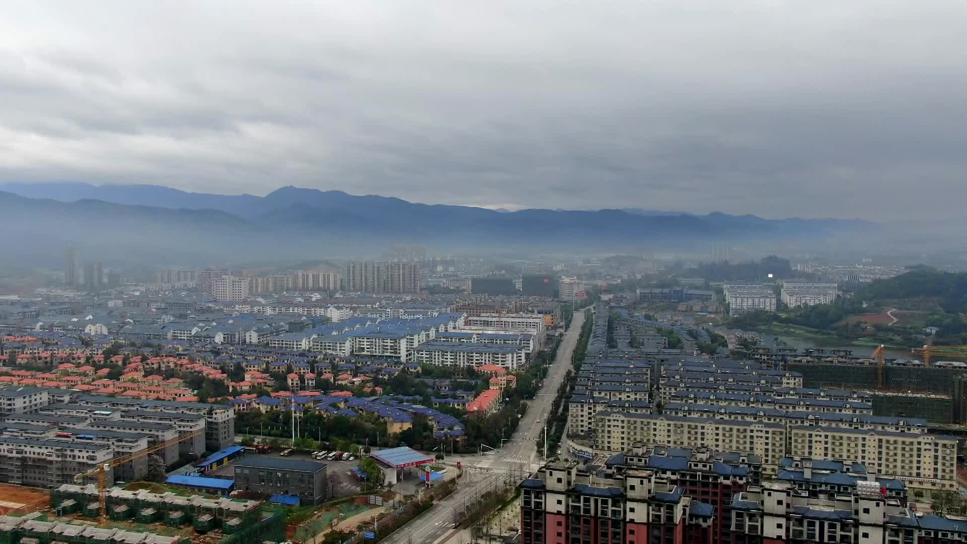 邓运华父子的隔离日记