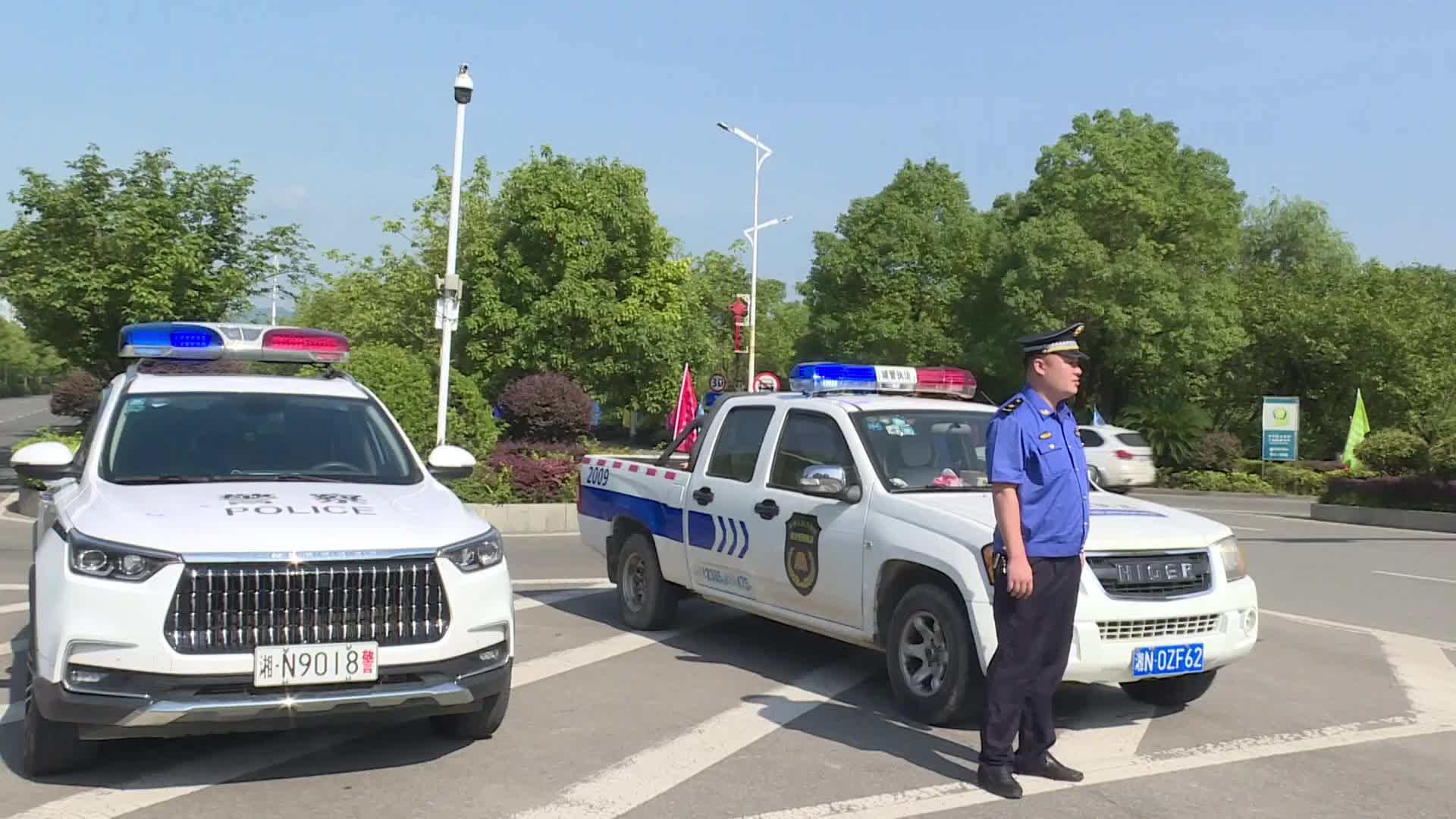 中方多部门联合开展交通安全整治行动