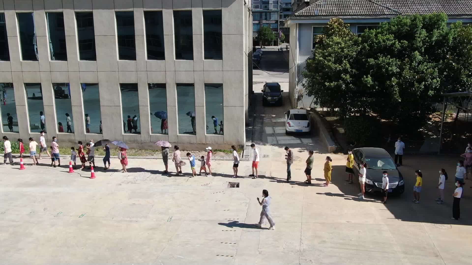 视频|中方县主城区开展第三轮区域核酸检测工作