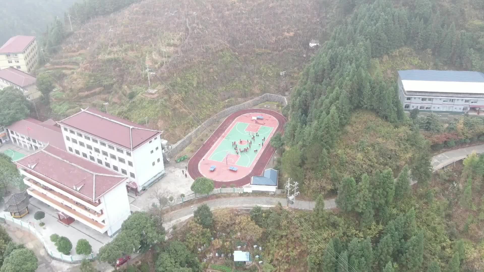 视频|中方：“非遗”瑶鼓奏“党音”