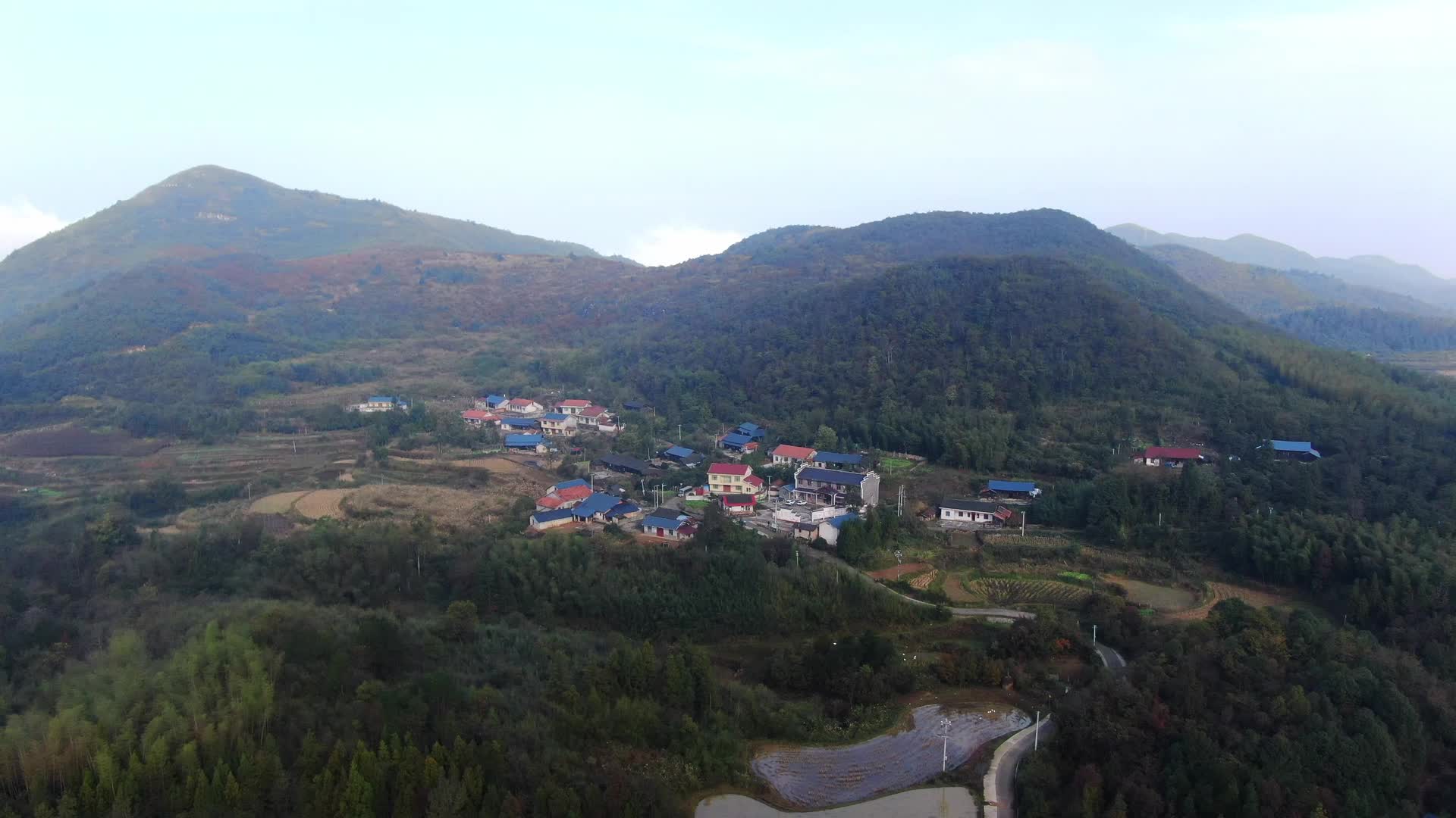 视频|大美中方好“村”光——鸡公坡村