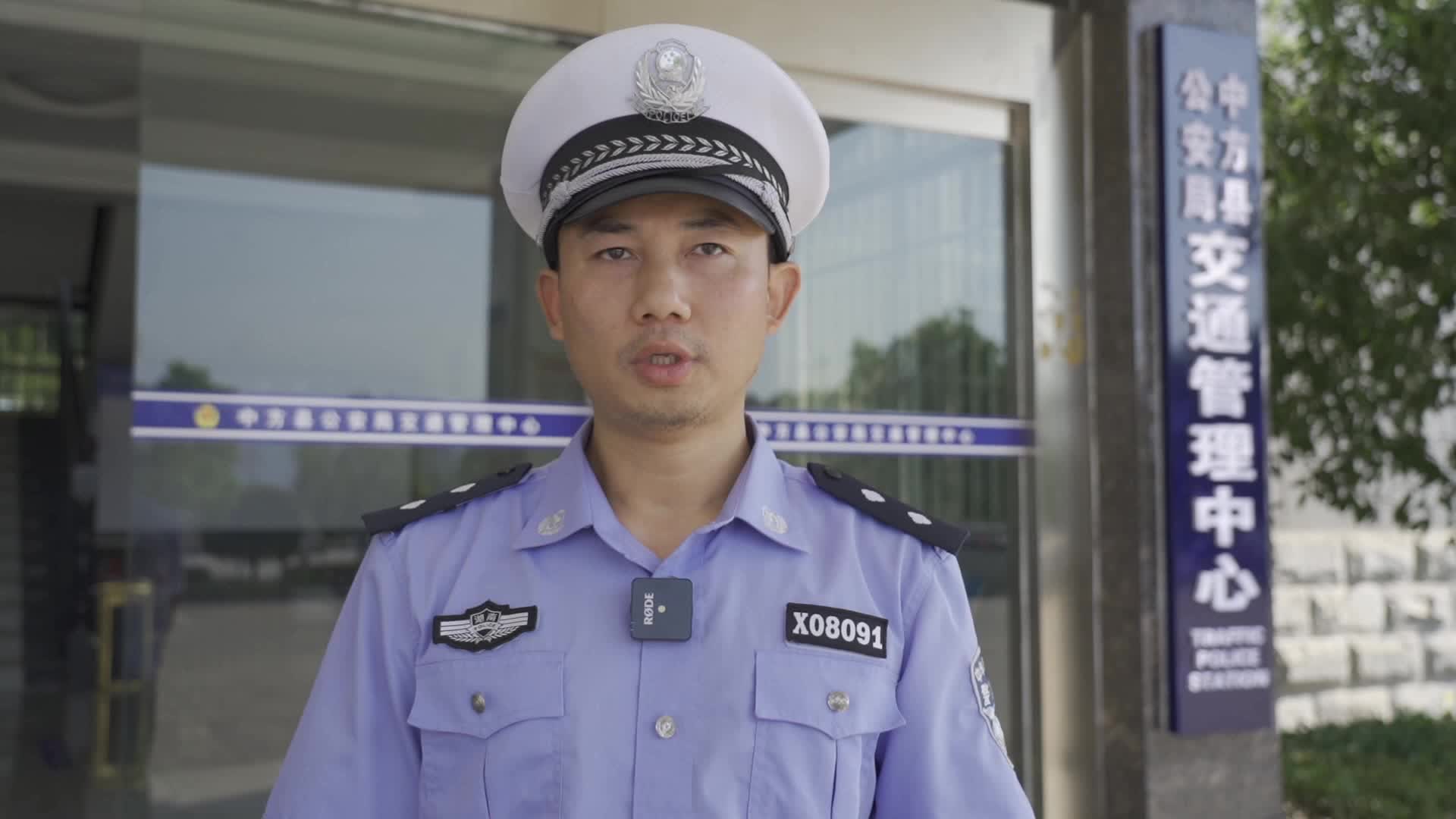 【以案释法】 骑车戴头盔，安全守交规！