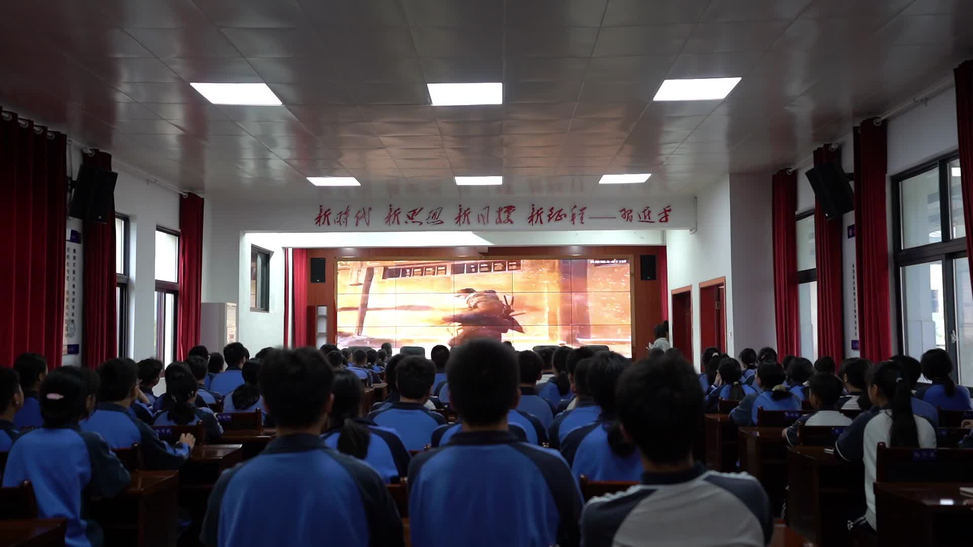 视频|书香润心田 强军筑梦行 中方县人武部进校园开展“世界读书日”活动