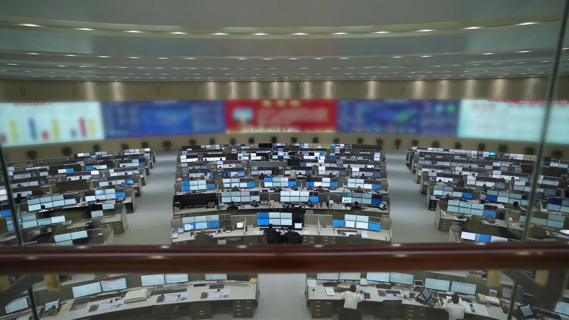 2026年“新春走基层”优秀视听作品展播——藏在屏幕背后的“回家路”