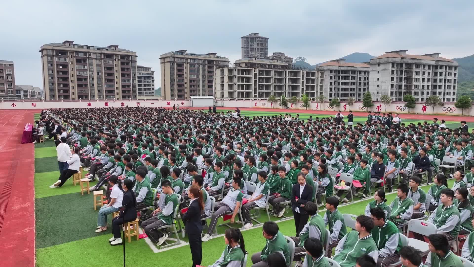 视频｜怀化恒雅：家长致谢——教师节里的暖心礼物