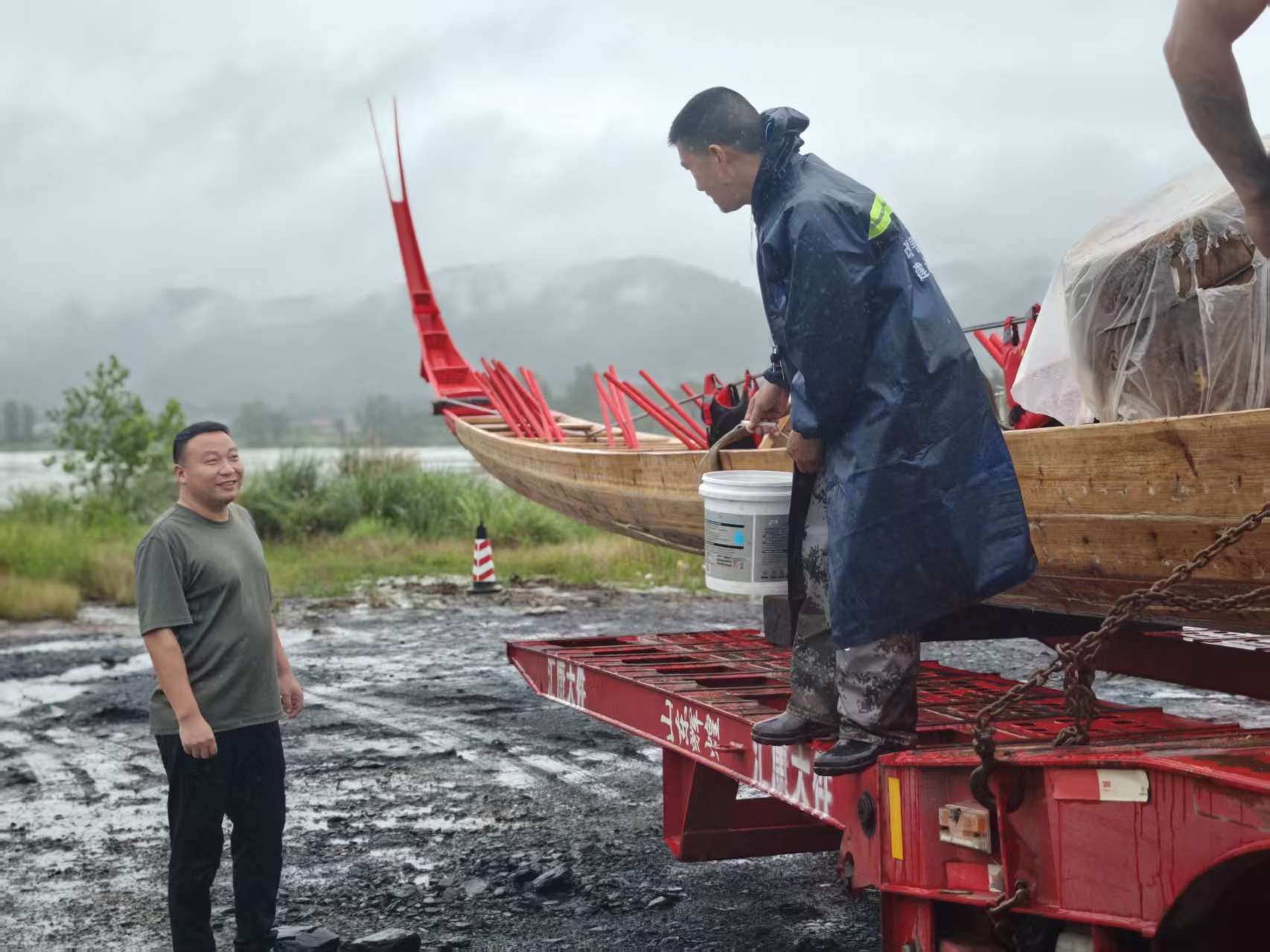 党旗在防汛抗灾一线高高飘扬|中方县铜鼎镇：多措并举抓实防汛救灾工作