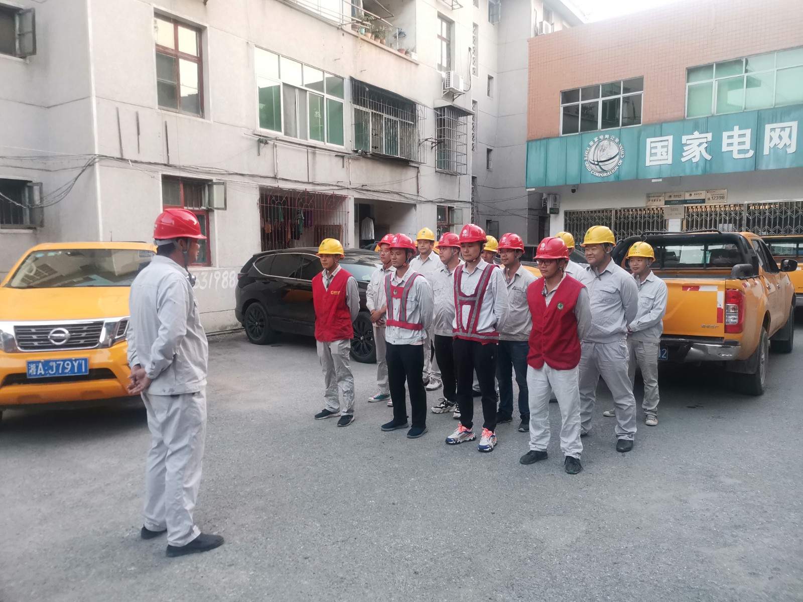 【向配网开战】国网中方县供电公司：集中巡视“问诊”高跳线路