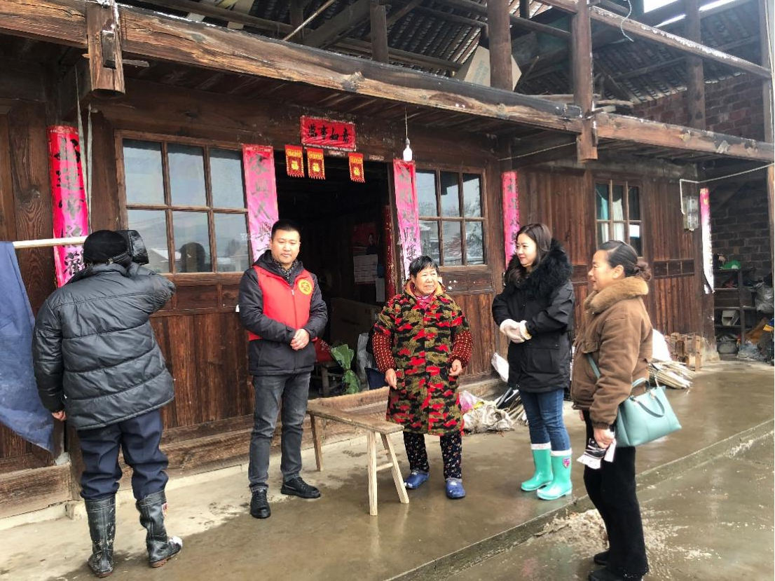 中方镇：助力平安中方建设  青春力量在行动