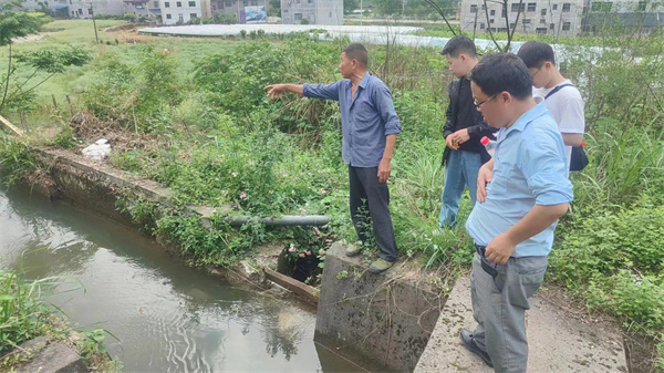中方县桐木镇：加强渠道巡查疏通助力抗旱
