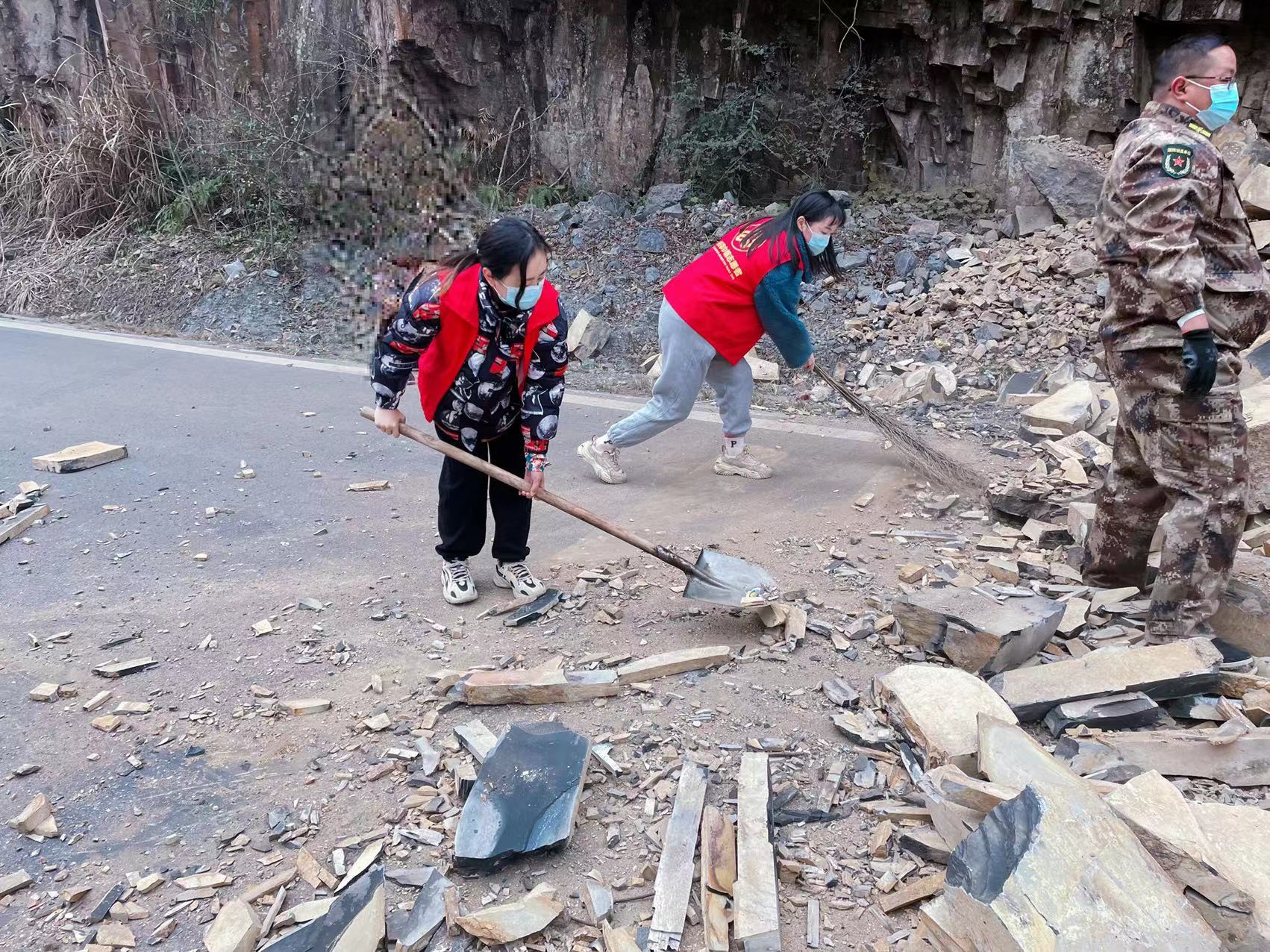 中方县新建镇：“巾帼红”的身影总是奋战在一线